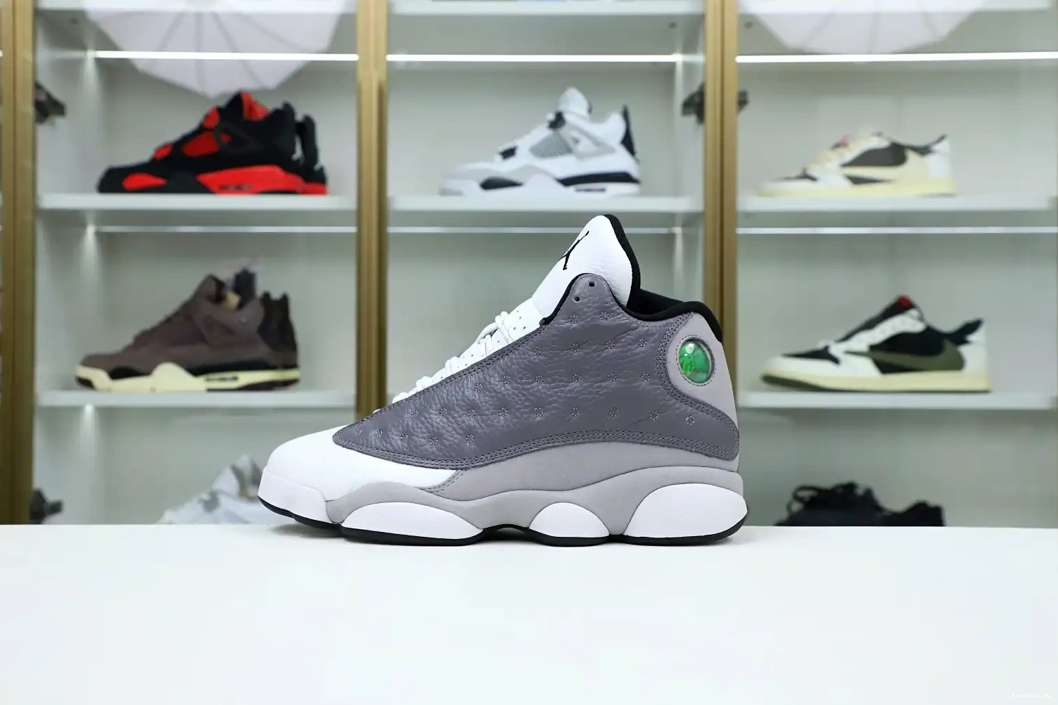 JORDAN AIR Kimikick 'ATMOSPHERE -414571-016 RETRO 13 GREY' 0323